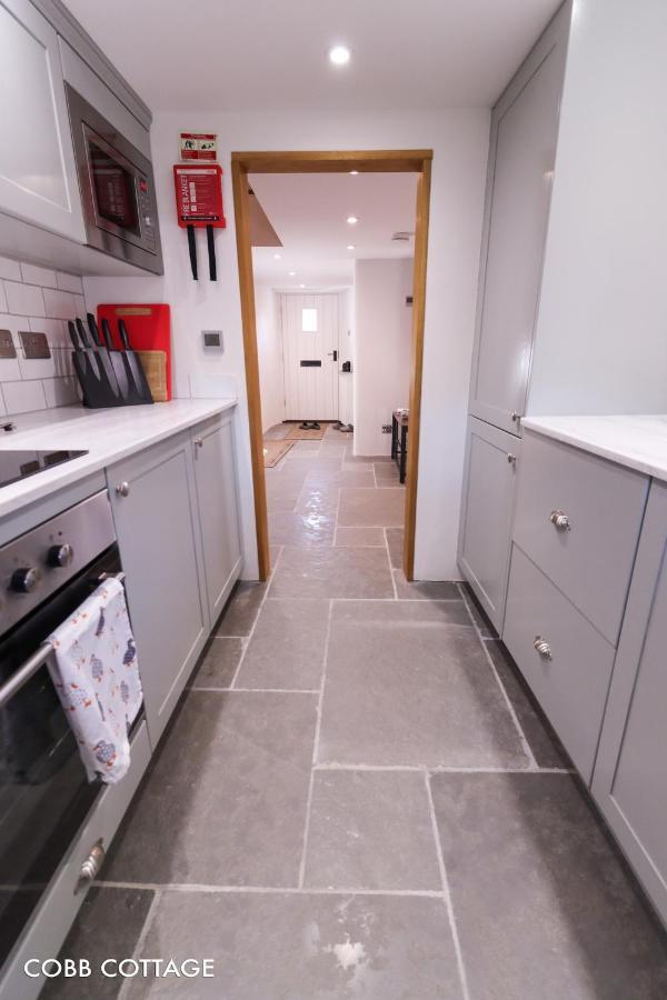 Cobb - Hiddendevon Holiday home *